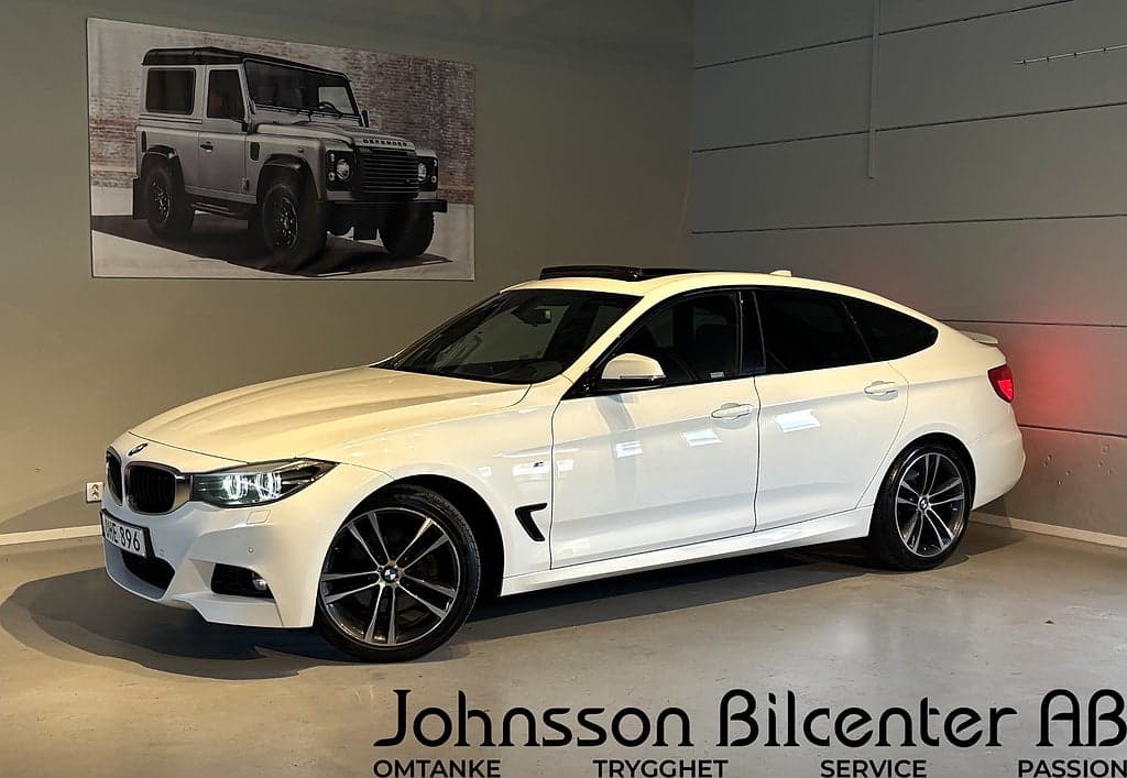 BMW 330