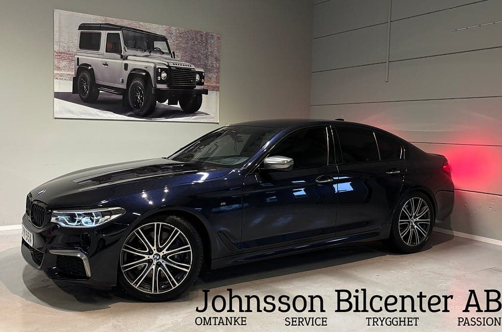 BMW M550